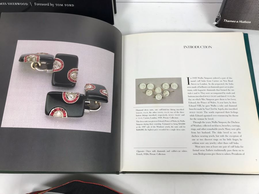 JUST ADDED - Bespoke The Men's Style Of Savile Row Book, Cuff Links Book, The Perfect Gentleman Book And (4) Thurston London Men's Suspenders [Photo 17]