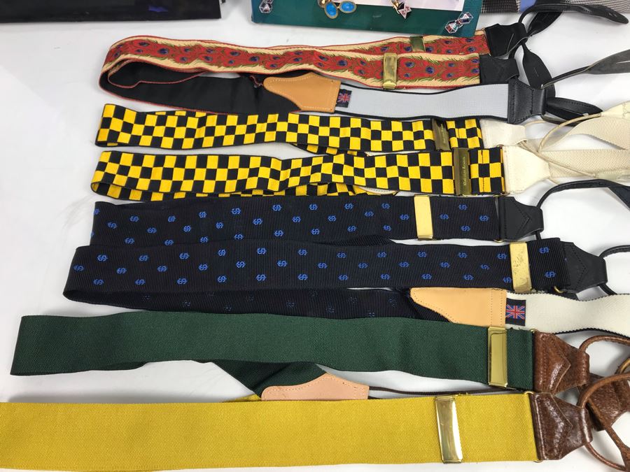 JUST ADDED - Bespoke The Men's Style Of Savile Row Book, Cuff Links Book, The Perfect Gentleman Book And (4) Thurston London Men's Suspenders [Photo 6]