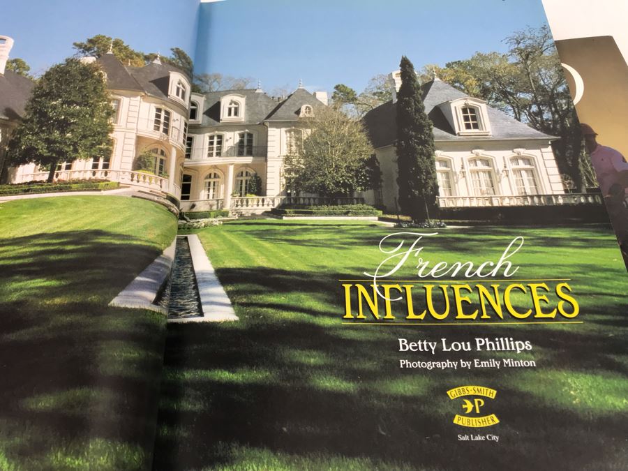 JUST ADDED - Collection Of (5) Coffee Table Books [Photo 25]