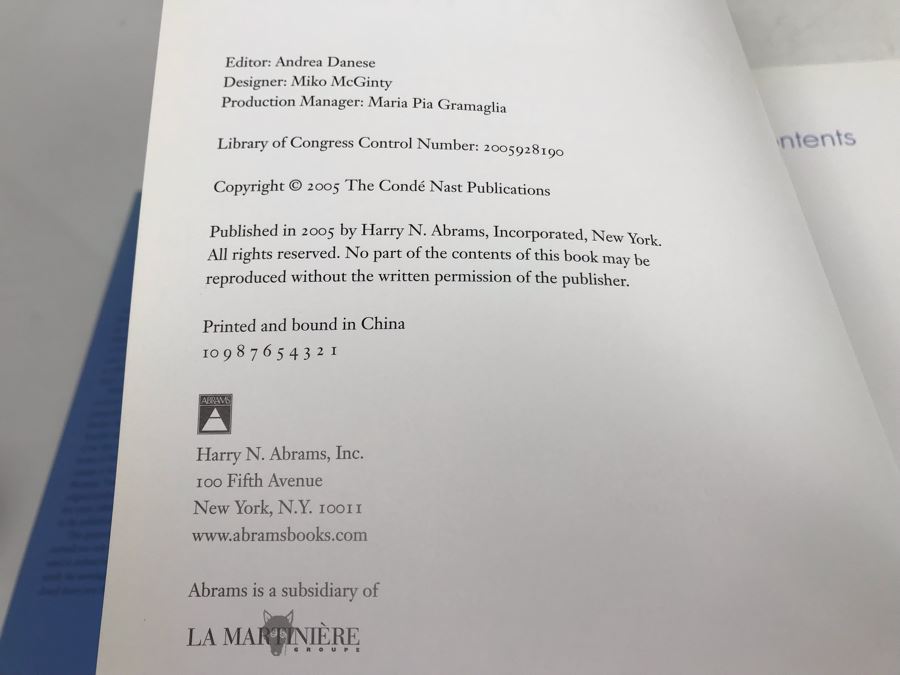 JUST ADDED - Collection Of (5) Coffee Table Books [Photo 12]