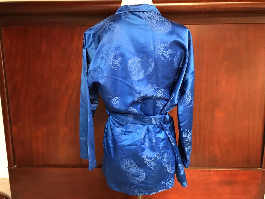 JUST ADDED - Men's Large Blue Chinese Robe [Photo 5]