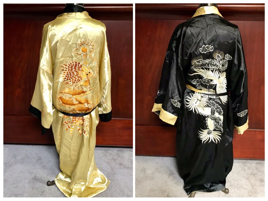 JUST ADDED - Men's Large Kimono Robe Reversible Chinese Silk Embroidery [Photo 1]
