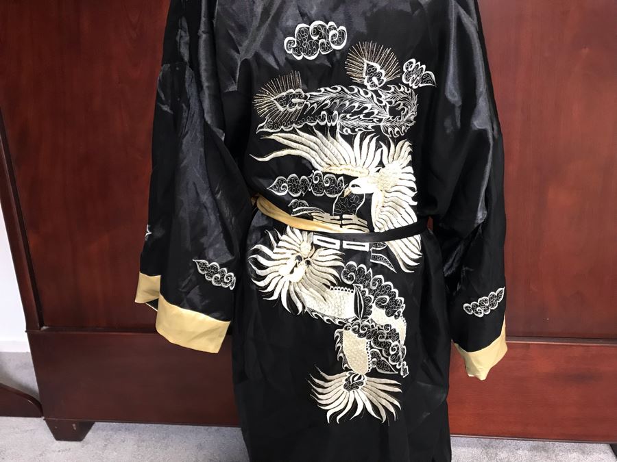 JUST ADDED - Men's Large Kimono Robe Reversible Chinese Silk Embroidery [Photo 7]