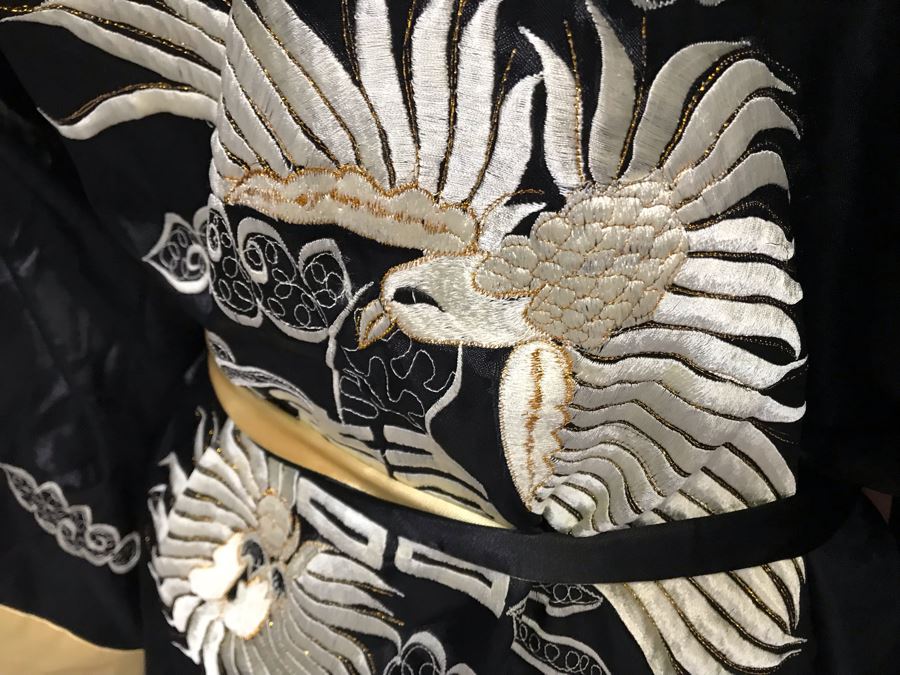 JUST ADDED - Men's Large Kimono Robe Reversible Chinese Silk Embroidery [Photo 9]