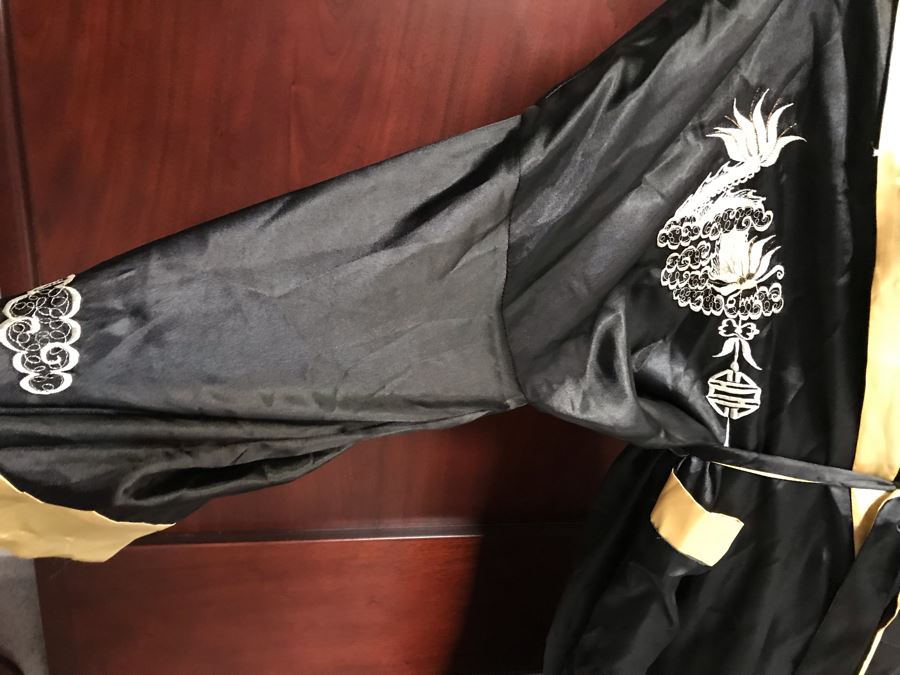 JUST ADDED - Men's Large Kimono Robe Reversible Chinese Silk Embroidery [Photo 5]