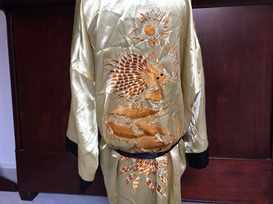 JUST ADDED - Men's Large Kimono Robe Reversible Chinese Silk Embroidery [Photo 17]