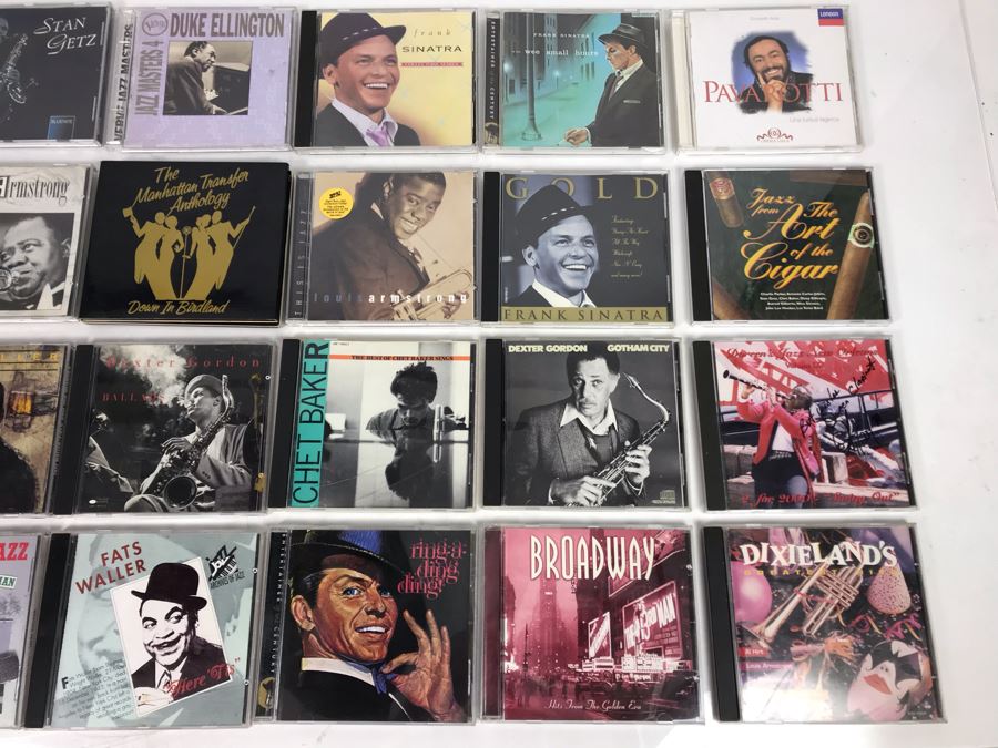 JUST ADDED - (24) Music CDs: Frank Sinatra, Fats Waller, Louis Armstrong [Photo 3]