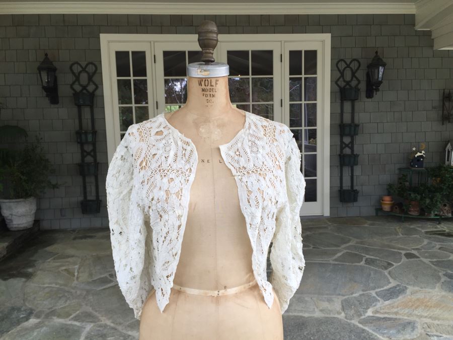Vintage Battenberg Lace Ladies Long Sleeve Top [Photo 2]
