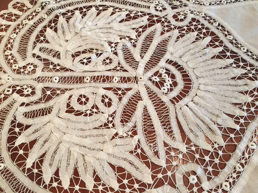 Vintage Battenberg Lace Tablecloth 69' X 69' [Photo 6]