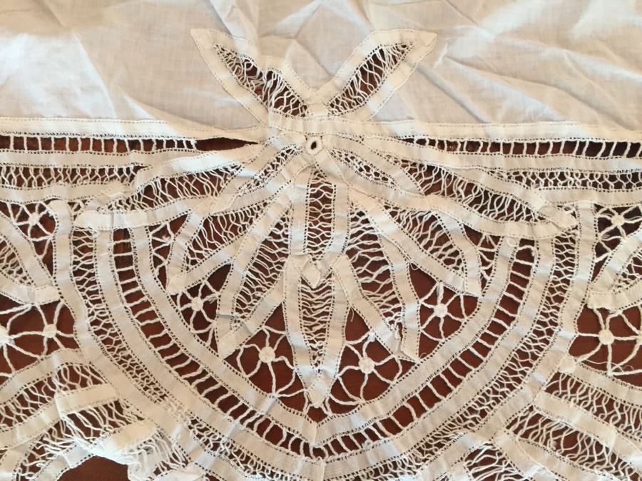 Pair Of Vintage Battenberg Lace Tablecloths 94'R And 74'R [Photo 3]