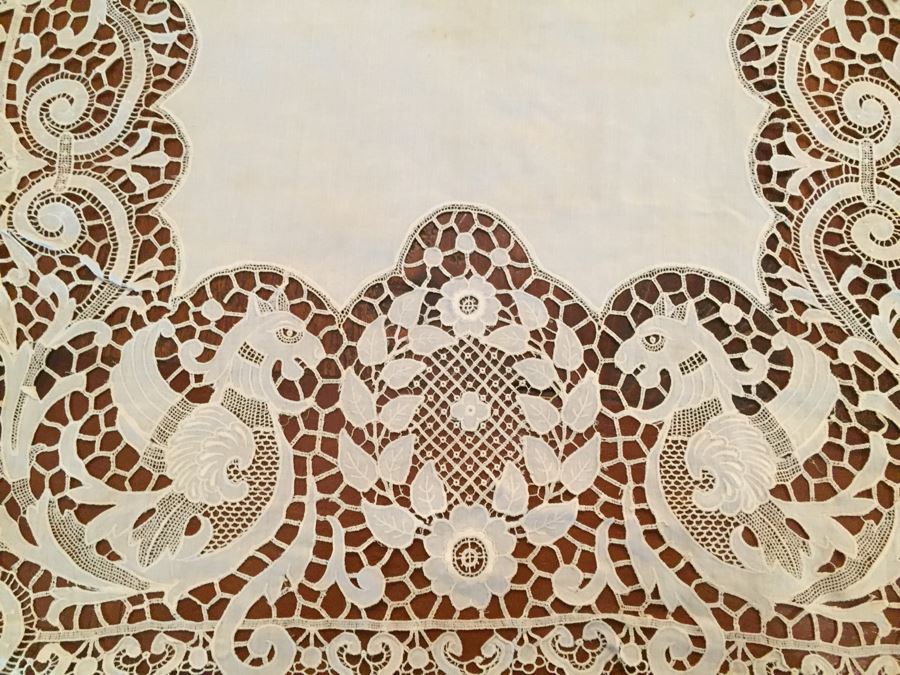 Set Of (3) Vintage Battenberg Lace Tablecloths [Photo 20]