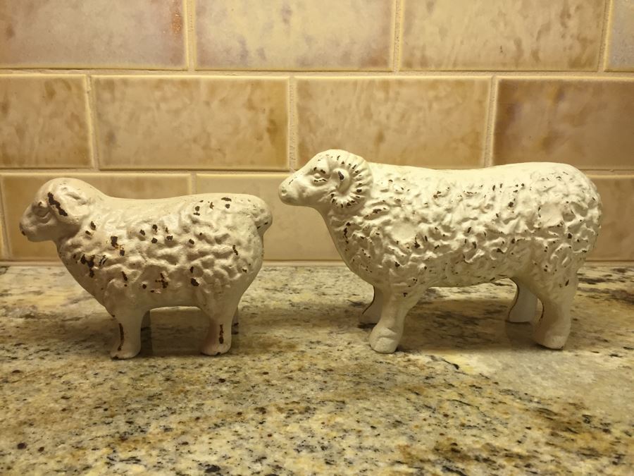 Collection Of (2) Painted Metal Rams And (2) Sheep Animal Figurines [Photo 11]