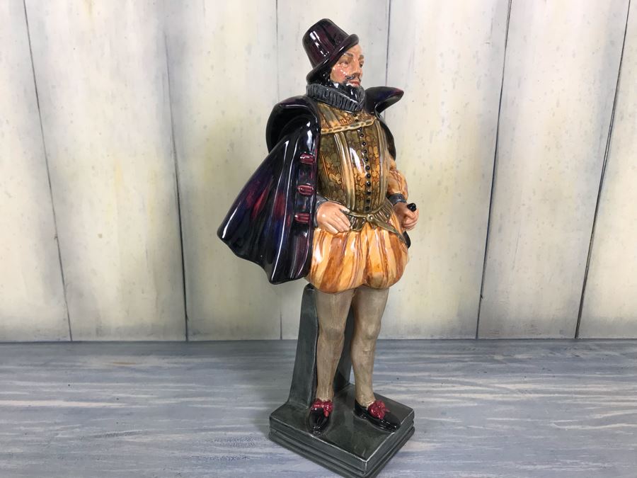 Royal Doulton England Sir Walter Raleigh Figurine HN 2015 11.5'H [Photo 4]