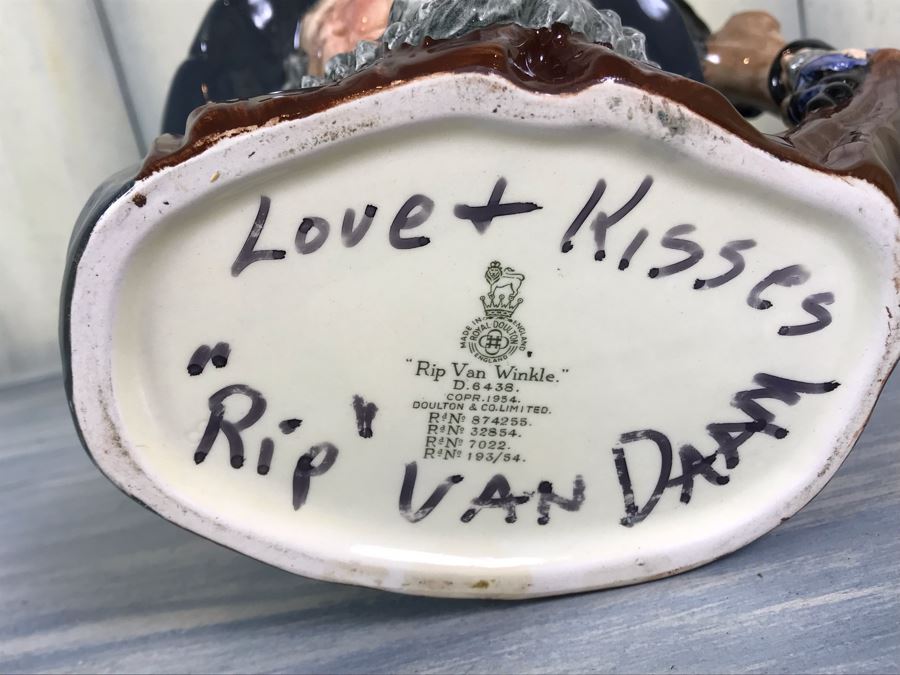 Royal Doulton England Rip Van Winkle D 6438 Toby Mug [Photo 2]