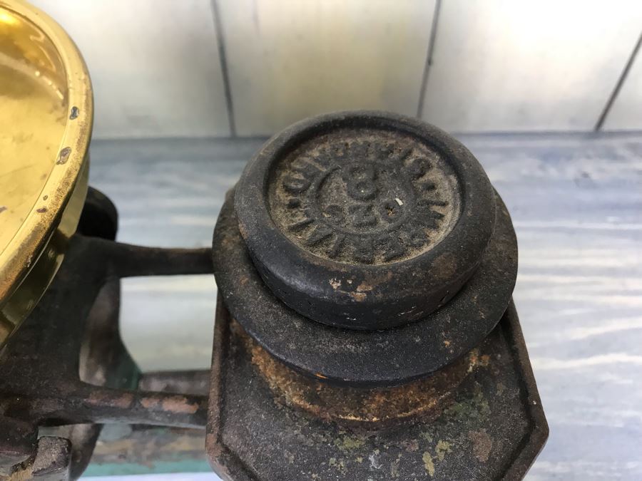 Antique Cast Iron Balance Scale With Brass Pan [Photo 5]