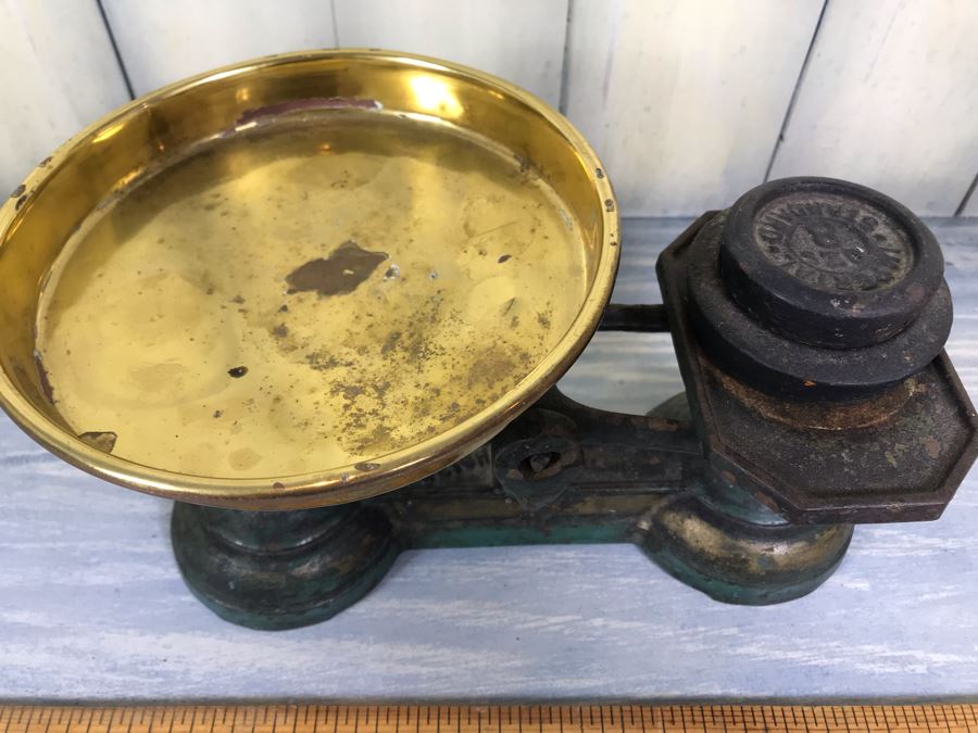Antique Cast Iron Balance Scale With Brass Pan [Photo 4]