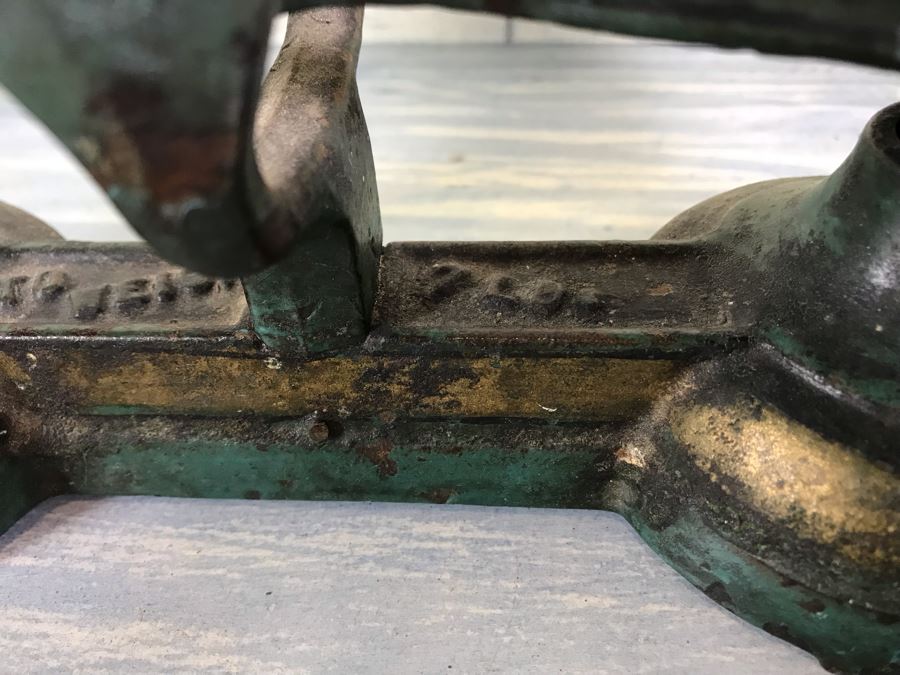 Antique Cast Iron Balance Scale With Brass Pan [Photo 9]