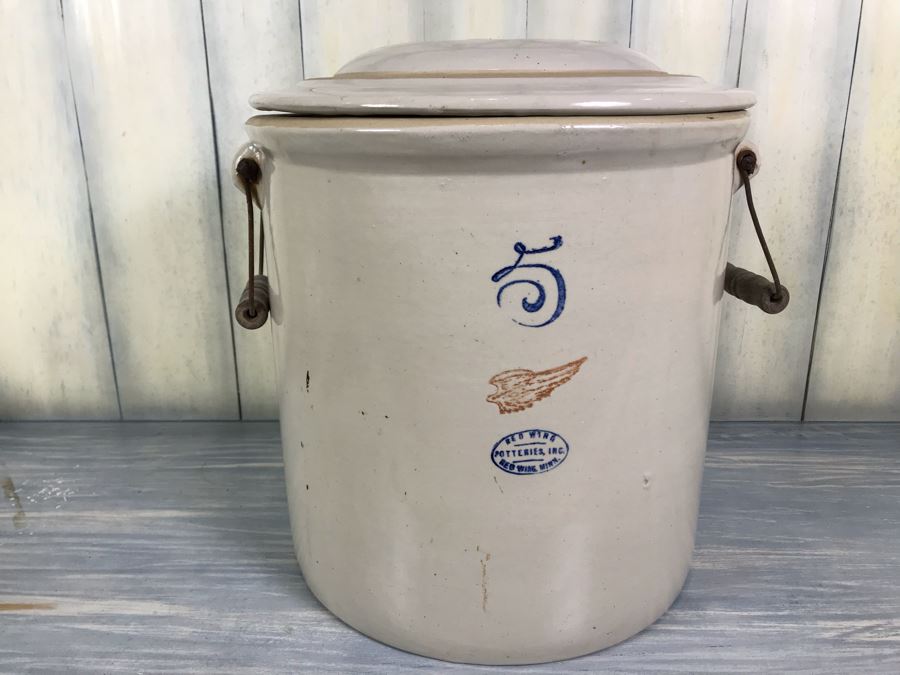 Vintage Red Wing Potteries Red Wing, MN 5 Gallon Crock Pot With Lid - Note Lid Has A Chip (See Photos) [Photo 1]
