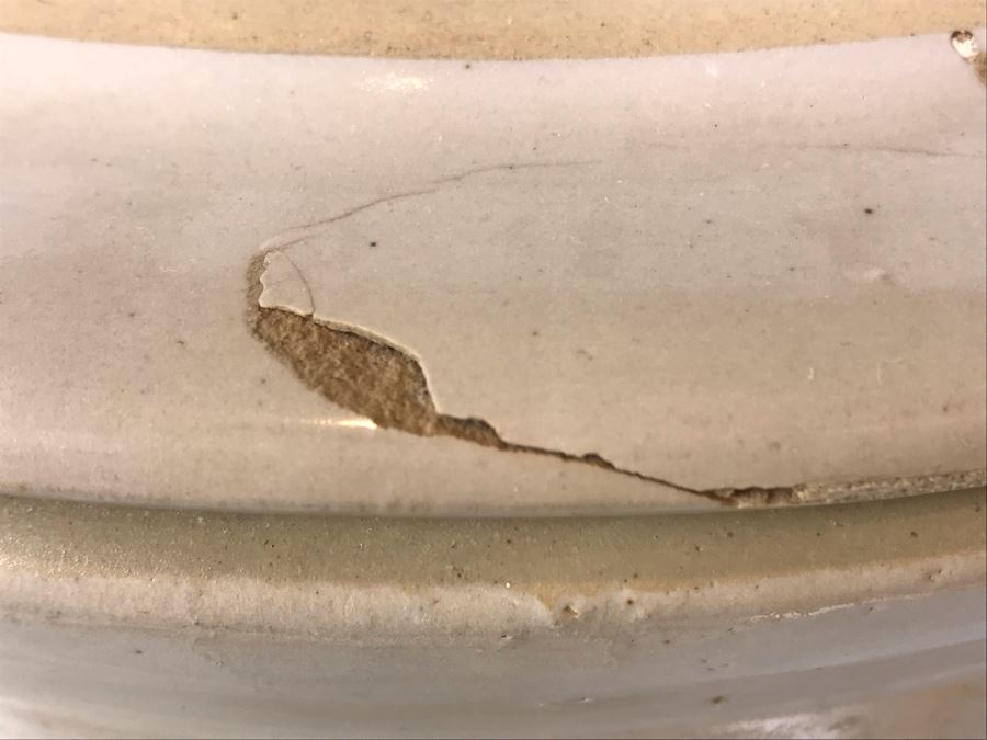 Vintage Red Wing Potteries Red Wing, MN 5 Gallon Crock Pot With Lid - Note Lid Has A Chip (See Photos) [Photo 9]