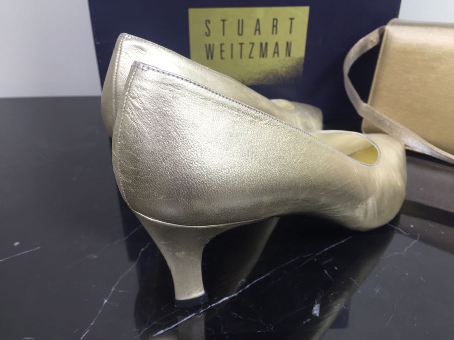 Stuart Weitzman Ladies Gold Heels Shoes Size 9 And Matching Handbag With Original Boxes [Photo 9]