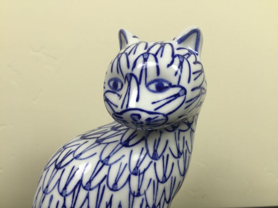 Brass Kettle And Home Decor Lot With Blue And White Cat [Photo 3]