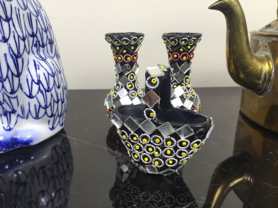 Brass Kettle And Home Decor Lot With Blue And White Cat [Photo 12]