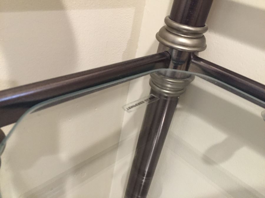 Metal Shelf Rack With Glass Shelves [Photo 4]