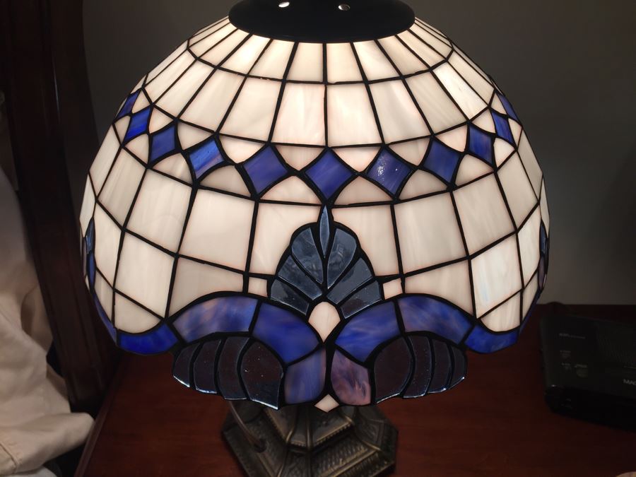 Contemporary Metal Lamp With Stained Glass Lamp Shade [Photo 7]