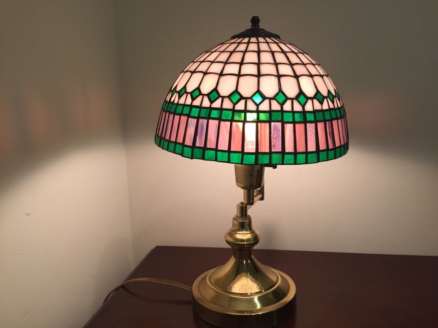 Brass Swing Arm Table Lamp With Stained Glass Lamp Shade [Photo 3]