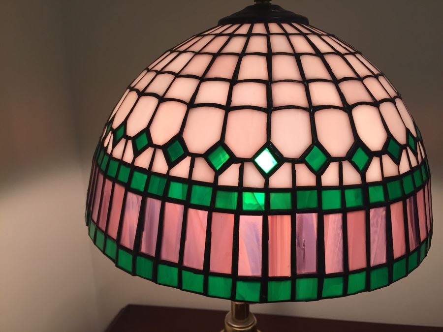 Brass Swing Arm Table Lamp With Stained Glass Lamp Shade [Photo 4]