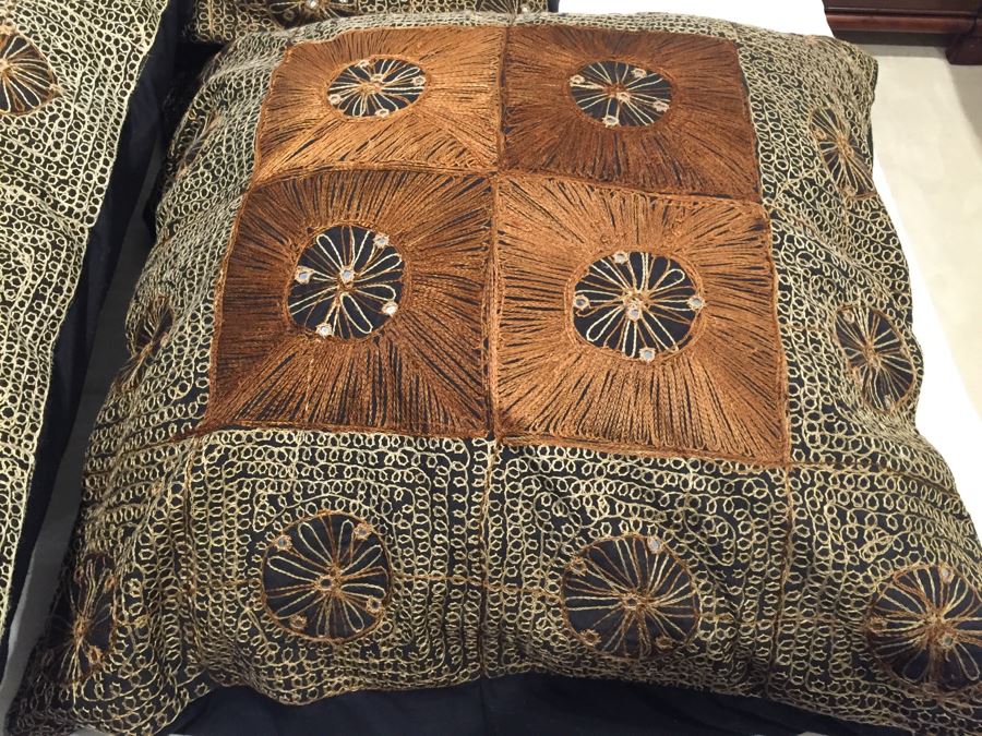 Set Of (3) Large Designer Throw Pillows [Photo 3]