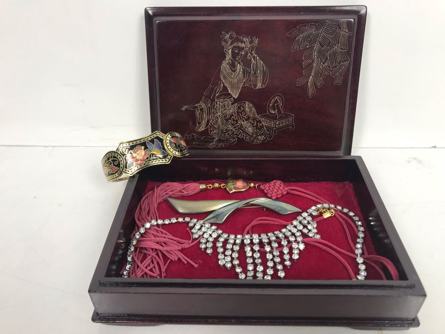 Vintage Wooden Asian Jewelry Box With Collection Of Costume Jewelry [Photo 1]