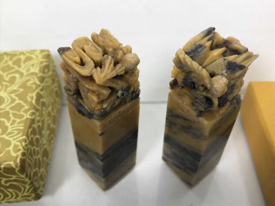 Pair Of Chinese Uncarved Stone Chops Seals And Miniature Reproduction Examples Of Qinghua Porcelain Series Vases And Plates [Photo 3]