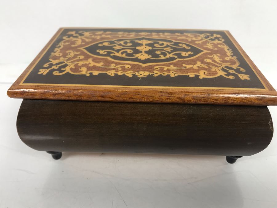 Pair Of Italian Inlaid Wooden Boxes - One Is Music Jewelry Ring Box [Photo 9]