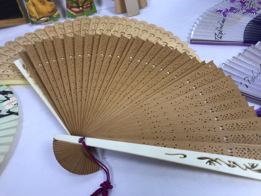 Vintage Asian Fan Collection With Set Of (3) Vintage Japanese Paper Dolls [Photo 7]