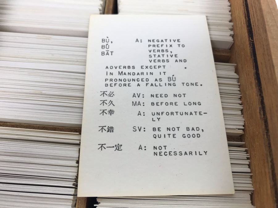 Chinese Flash Cards With Wooden Storage Case And Comparative Tables Of Romanization And Cross Reference Index Yale In China Chinese Language Center Book [Photo 13]