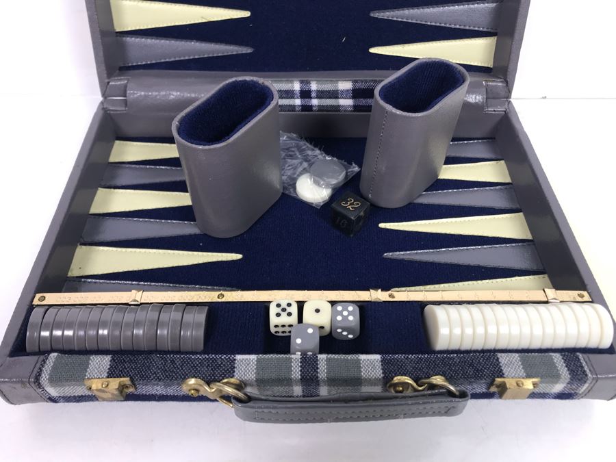 VINTAGE 2024 ARIES BACKGAMMON SET