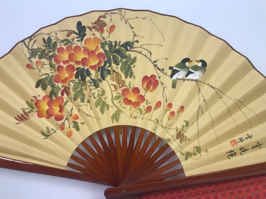 Large Asian Artwork Fan With Original Box [Photo 3]