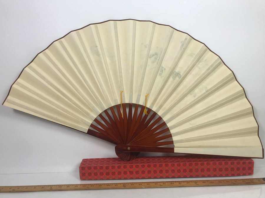 Large Asian Artwork Fan With Original Box [Photo 14]