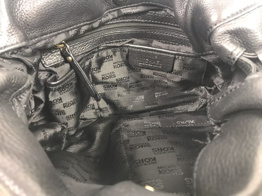 Michael Kors Black Leather Handbag [Photo 6]