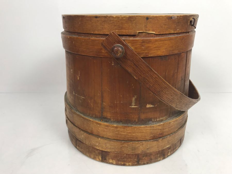 Vintage Wooden Bucket With Lid And Handle [Photo 3]