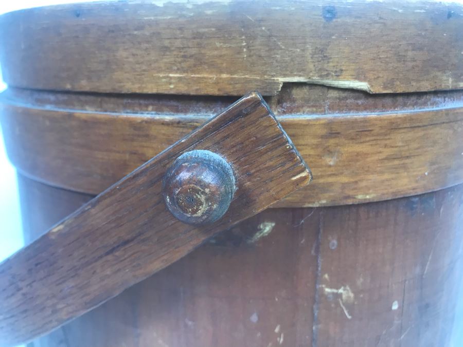 Vintage Wooden Bucket With Lid And Handle [Photo 14]