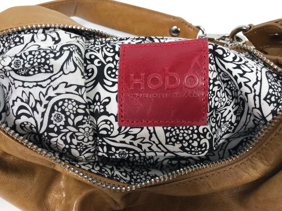 The Original Hobo Leather Handbag [Photo 2]