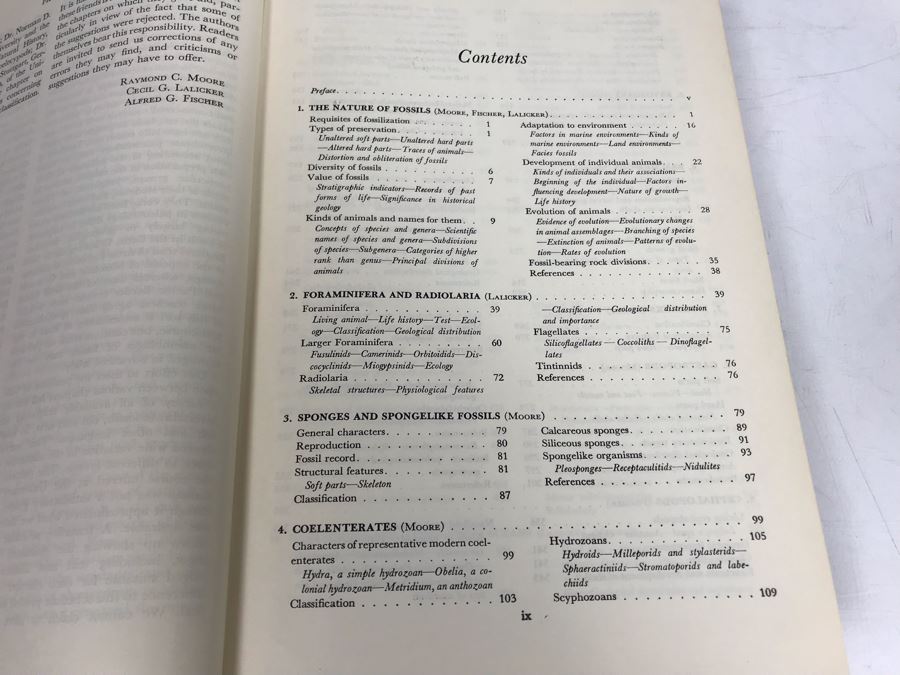 1st Edition 1952 Invertebrate Fossils Hardcover Book With Illustrations McGraw-Hill Book Company 51-12632 [Photo 6]