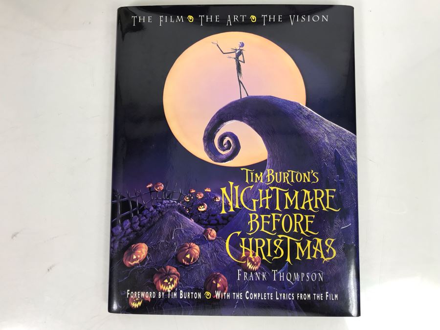 Vintage 1993 Walt Disney First Edition Hardcover Book Tim Burton's Nightmare Before Christmas (Motion Picture) [Photo 1]