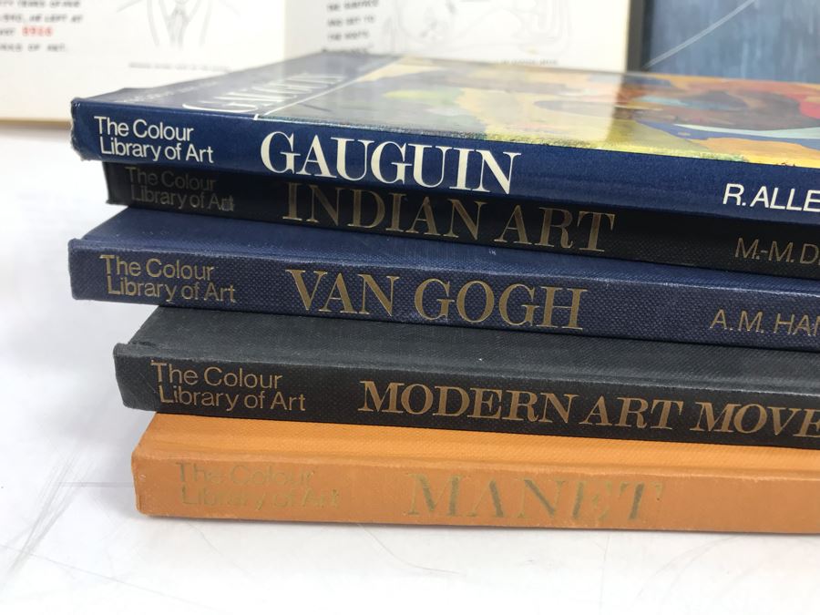 Art Book Collection Including Paul Klee Art For Children, Jasper Johns Catenary And The Colour Library Of Art Books By Paul Hamlyn [Photo 5]