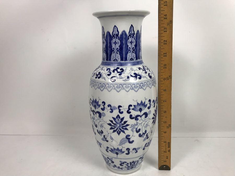 Signed Handpainted Asian Blue And White Vase 14'H [Photo 17]