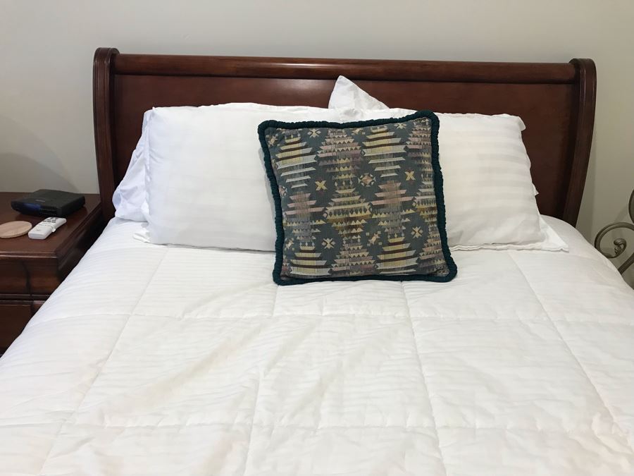 Guest Wooden Bedroom Set Includes: (2) Queen Size Sleigh Beds With Mattresses, Boxsprings And Bedding, Dresser With Mirror, (2) Nightstands And Armoire (Armoire Has Chip)  - See Photos [Photo 14]