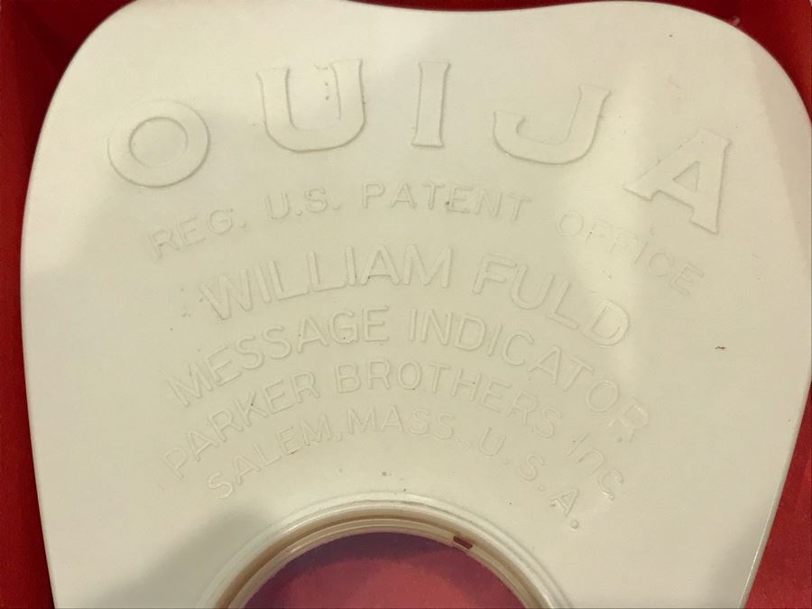 Vintage 1972 Parker Brothers OUIJA Mystifying Oracle William Fuld Talking Board Set [Photo 7]