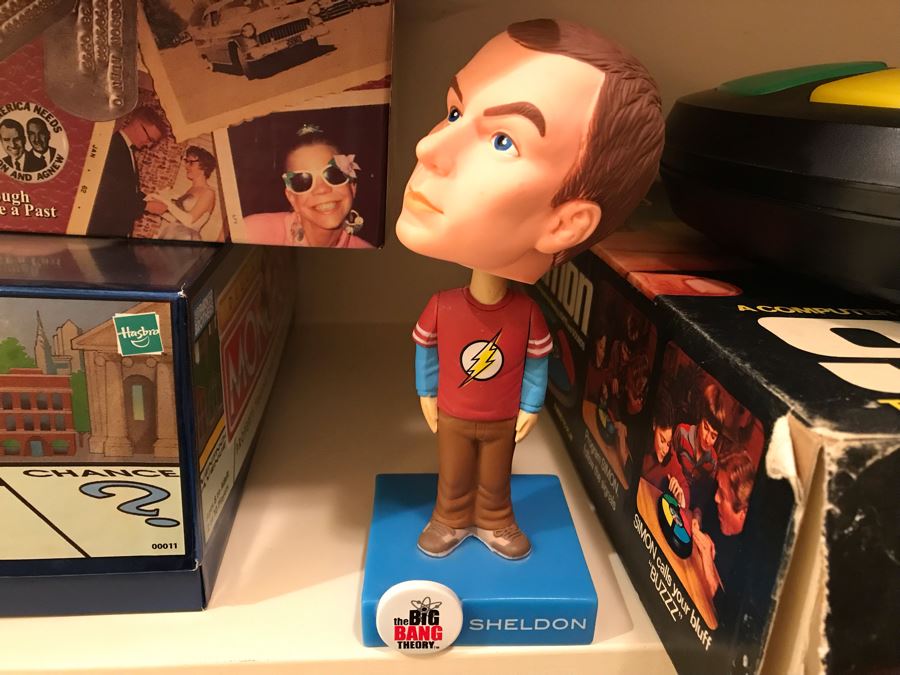 Various Toys, Board Games, World Globe, Toy Lot - See Photos [Photo 20]